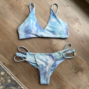 Midori Water Rowan Top & Emmie Bottoms